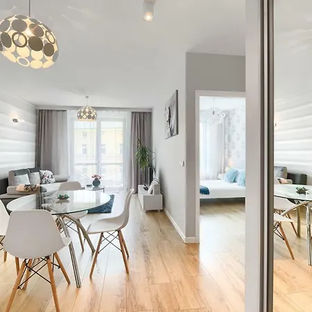Margi Katrin Apartament דירה *