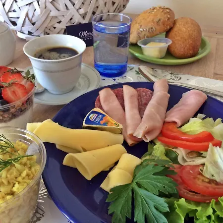 Margi Katrin Apartament * שצ'צ'ין